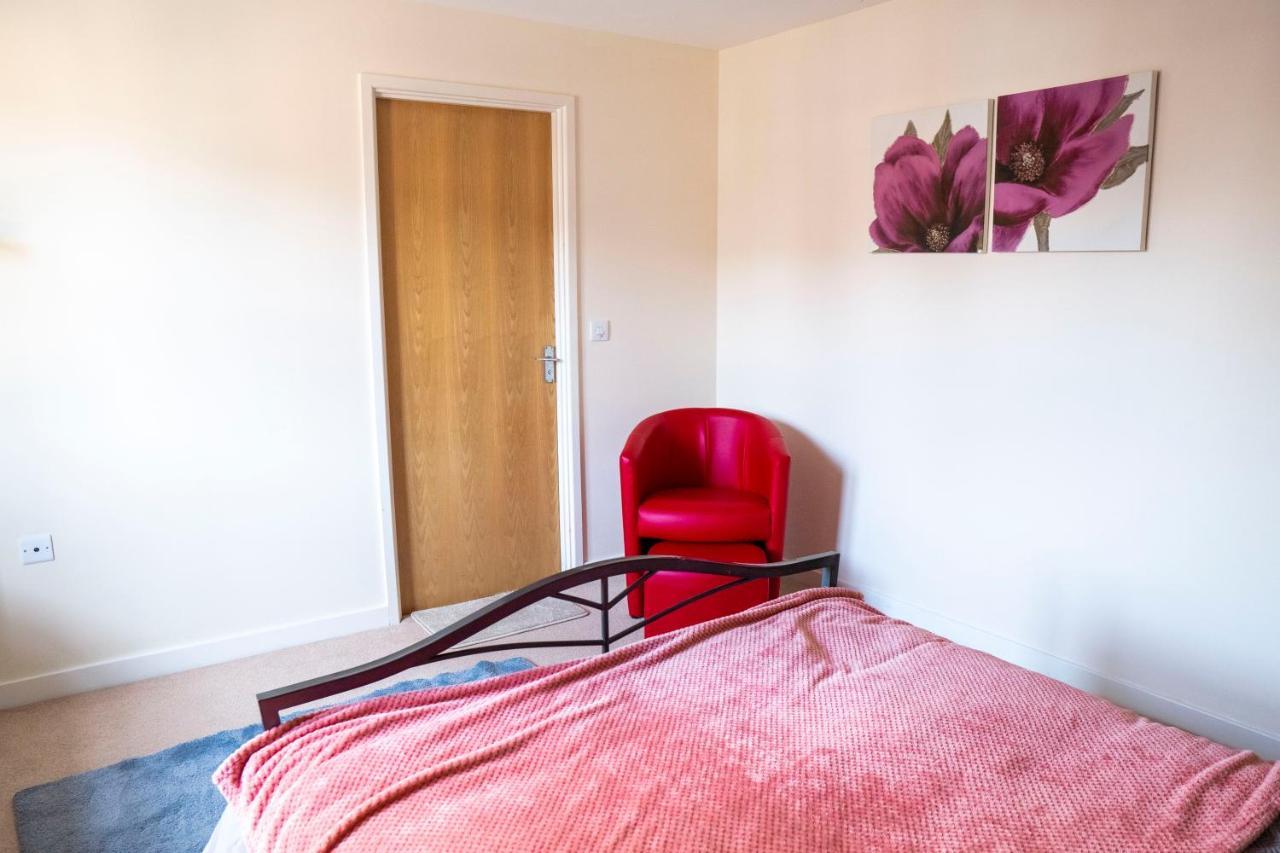 Spacious Two Bedrooms Apartment For Business And Holiday Portsmouth Ngoại thất bức ảnh