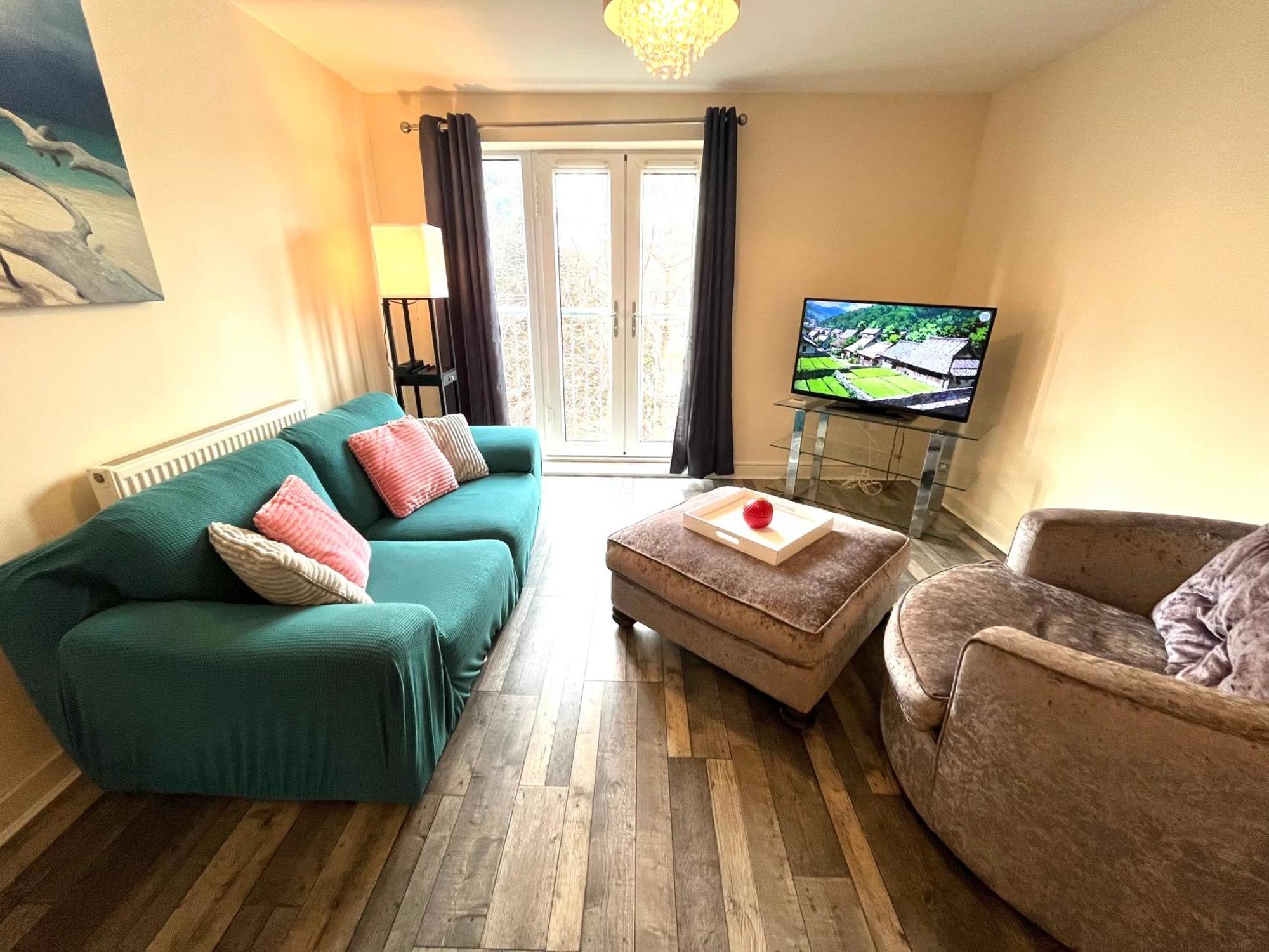 Spacious Two Bedrooms Apartment For Business And Holiday Portsmouth Ngoại thất bức ảnh